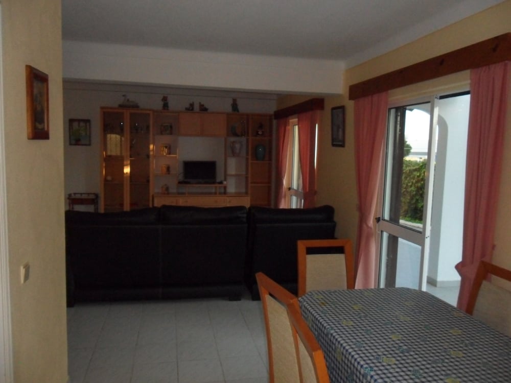 Фото Apartamentos Debimar