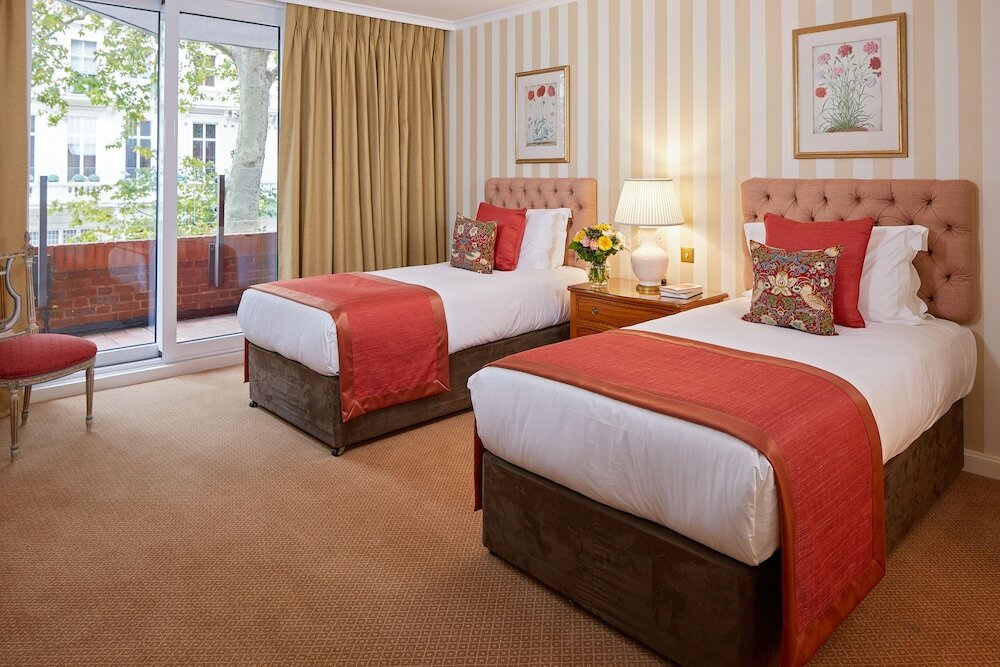 Фото Cheval Thorney Court