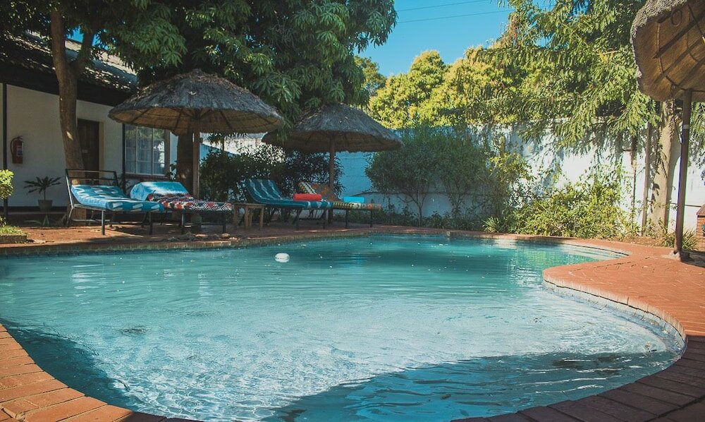 Фото Chanters Lodge, Livingstone