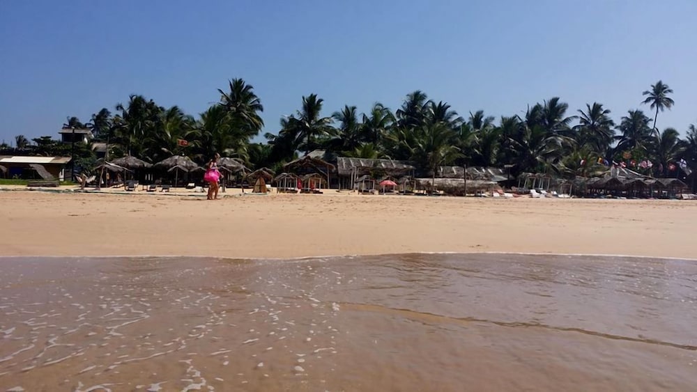 Фото Time N Tide Beach Resort