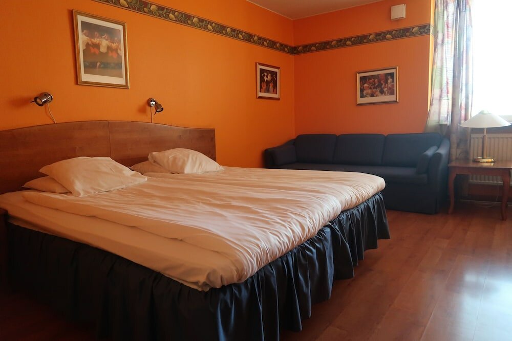 Фото Hotel Aveny Bed & Breakfast