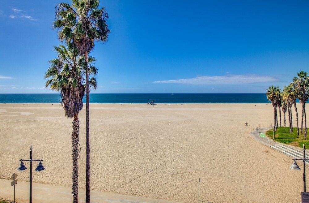 Фото Venice Suites