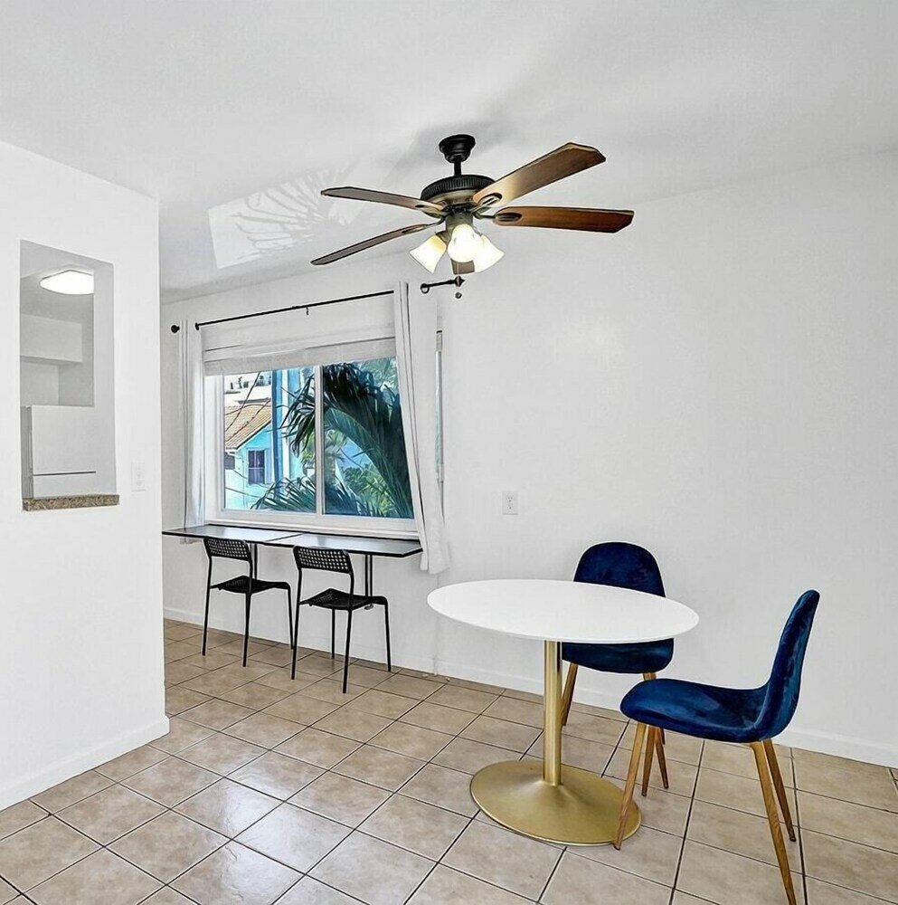 Фото Dania Beach Christmas Getaway Museums Pool