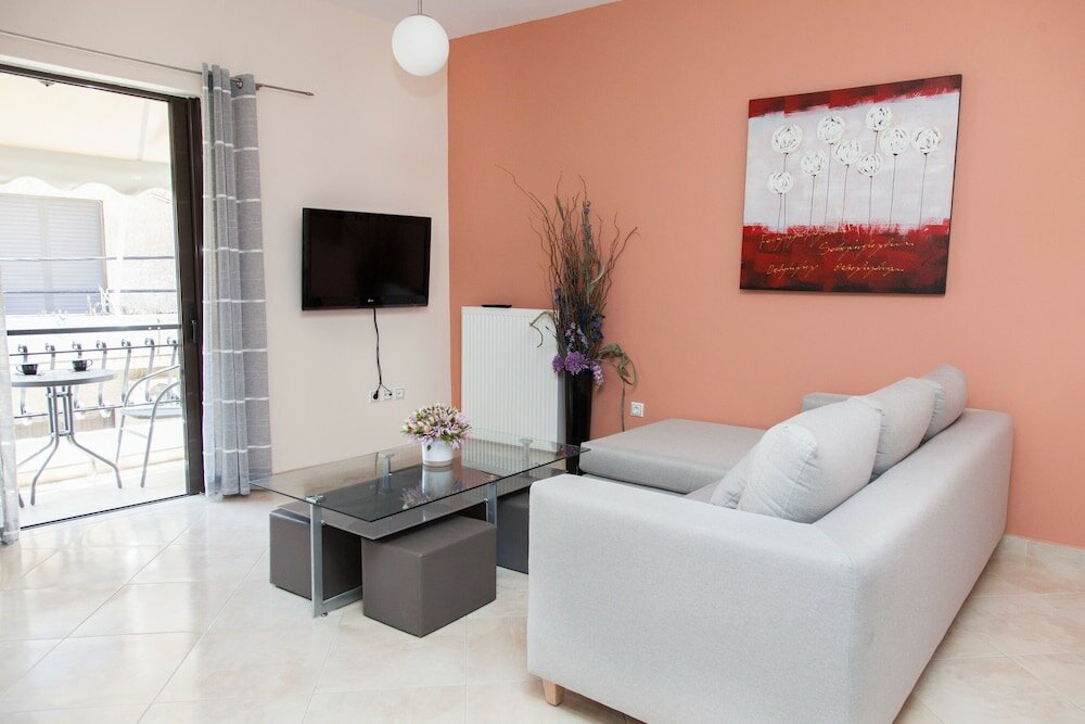 Фото Great Apartment in Piraeus