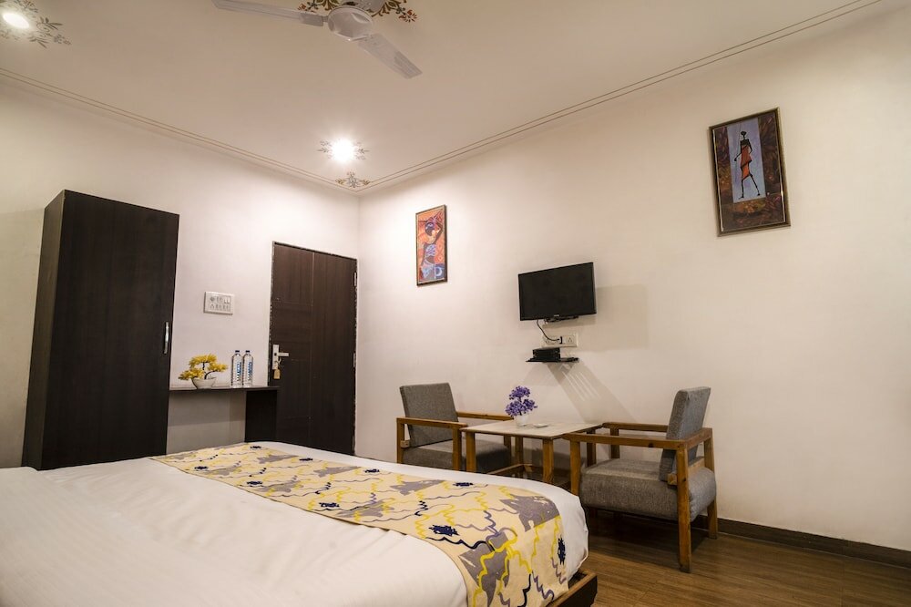 Фото Tripli Hotels Arunoday Palace