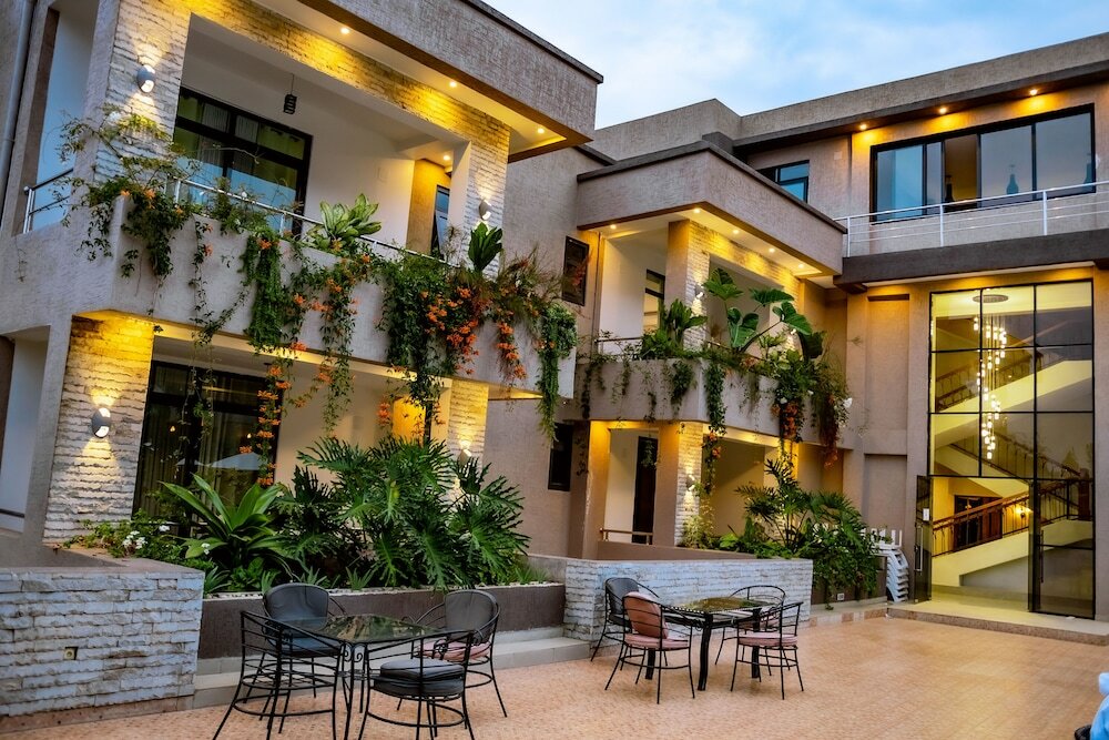 Фото отеля 3