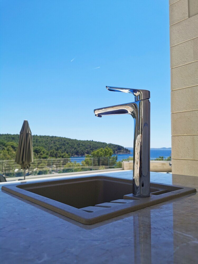 Фото Beachfront villa Senses for 12 in Milna