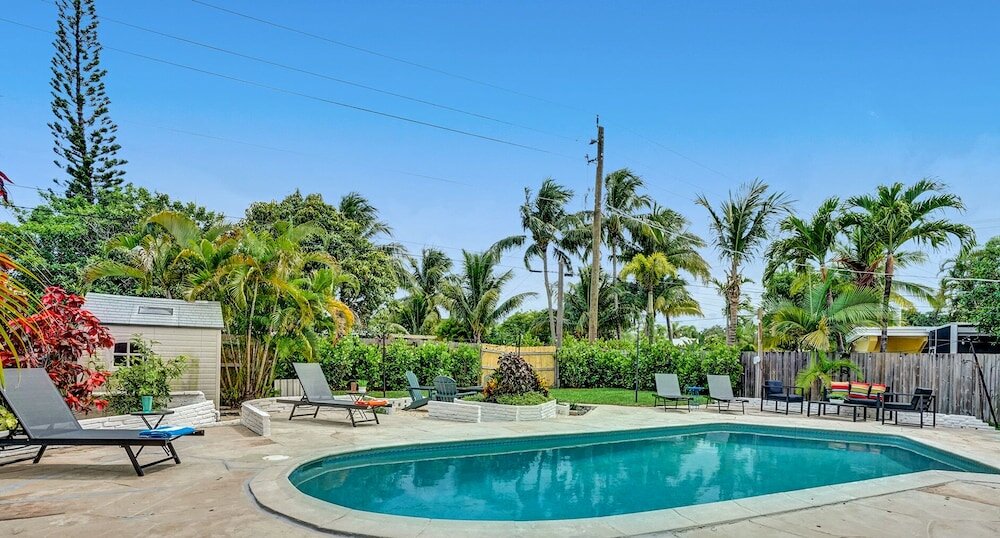 Фото Amazing 4br with Private Heated Pool