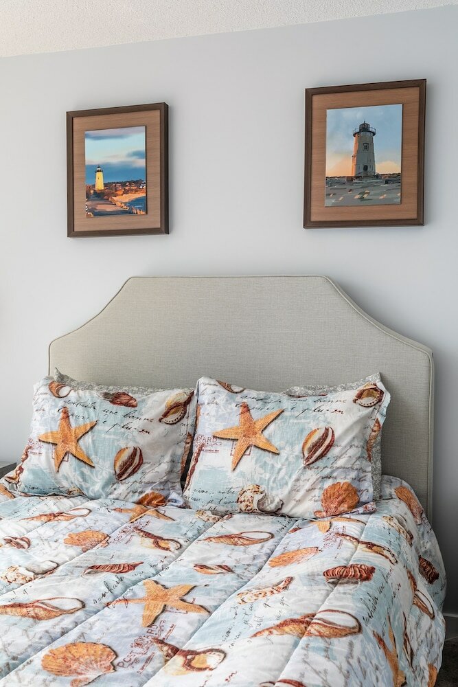 Фото Marvelous Elegant Downtown Apartments