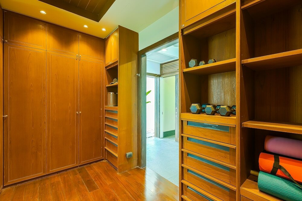 Фото Luxury Mansion 6 Br on Golf Course Jb