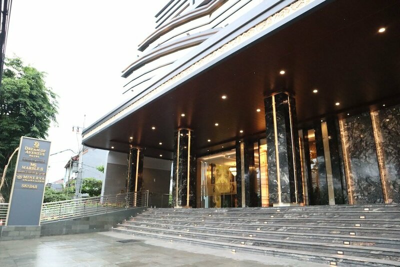 Гостиница Dream of Aventus Hotel Kuta в Куте