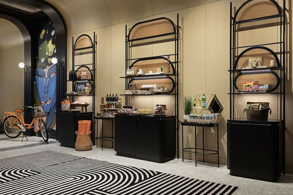 Фото Canopy by Hilton Toronto Yorkville