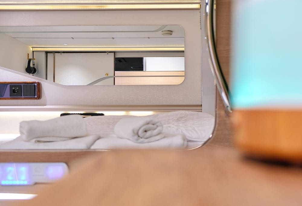 Фото Ljubljana Capsule Hostel