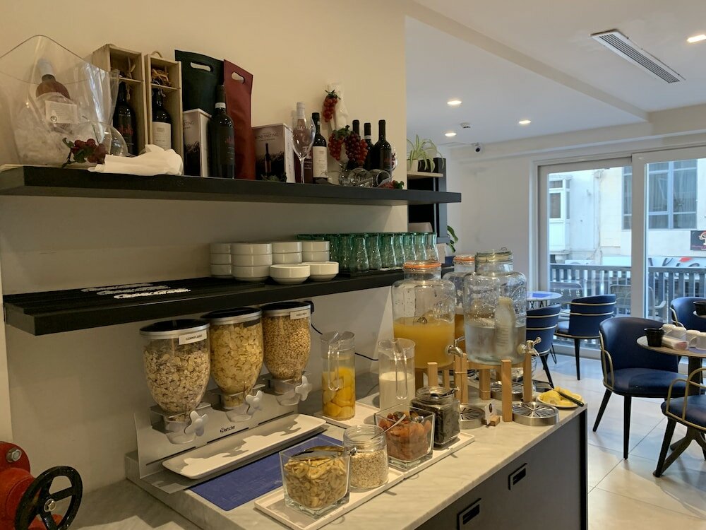 Фото G Hotel by Jl