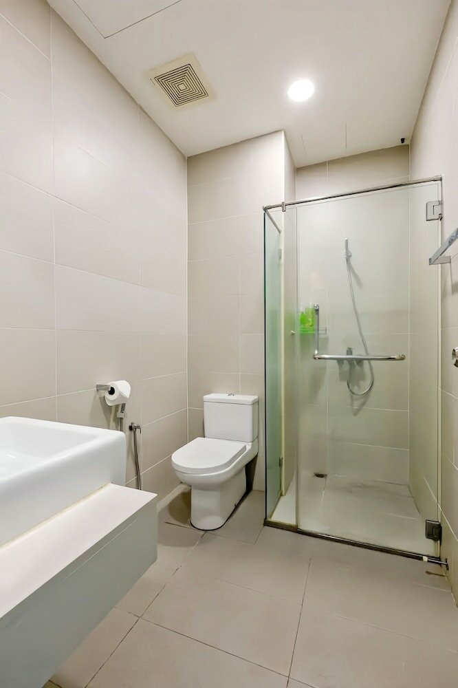 Фото Straits Garden Suites Georgetown