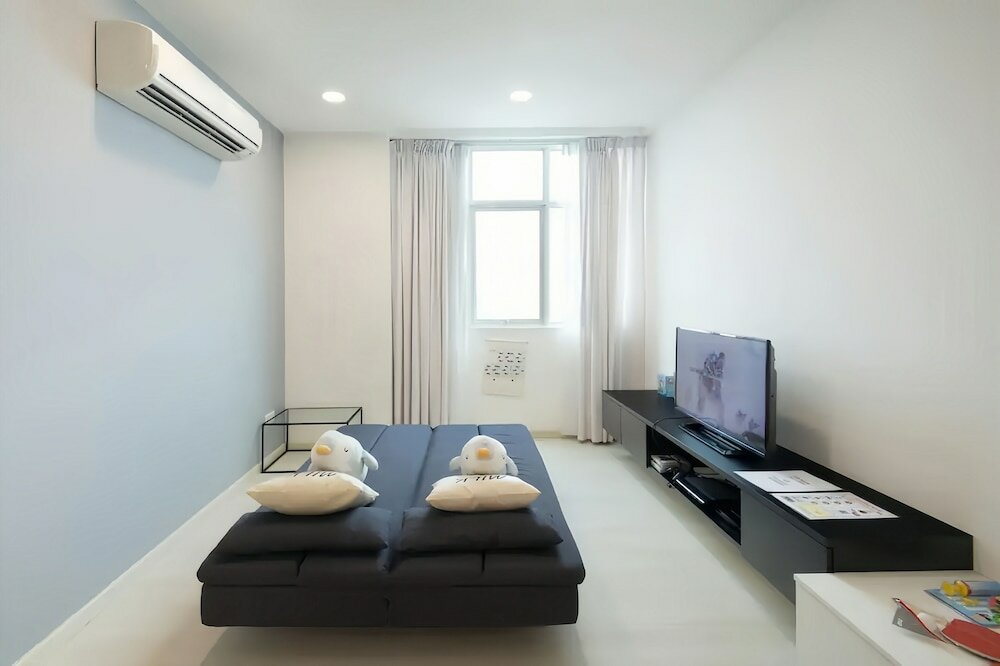 Фото Straits Garden Suites Georgetown