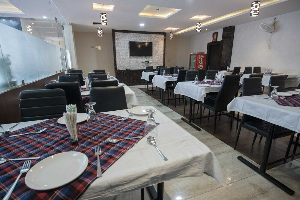 Фото Hotel Mayur Palace