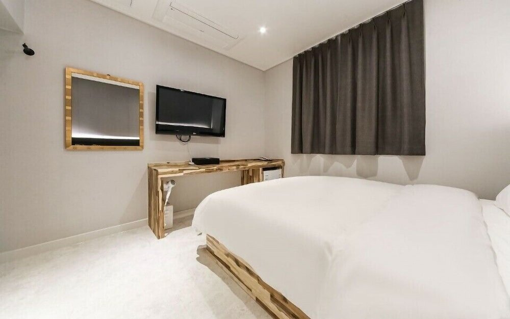 Фото Vallas Hotel & Guest house