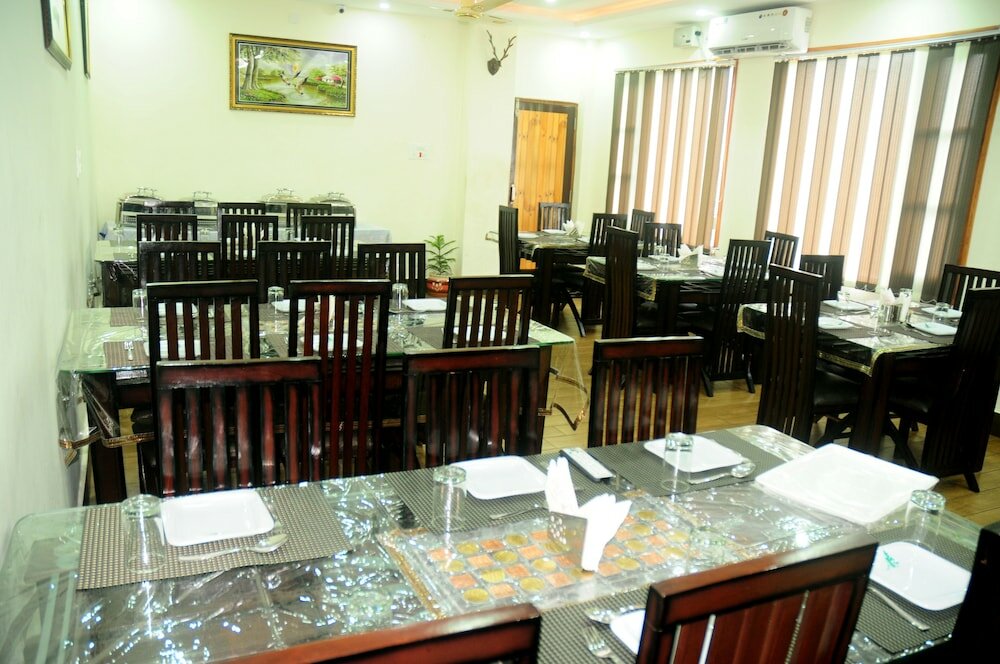 Фото Hotel Anjukul