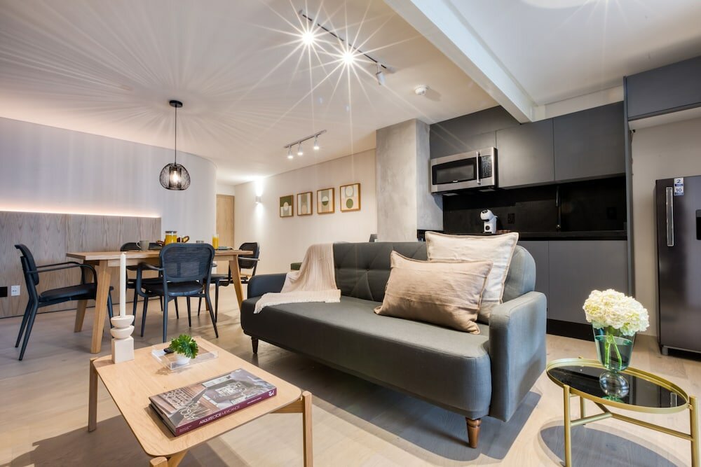 Фото Uliv Poe 240