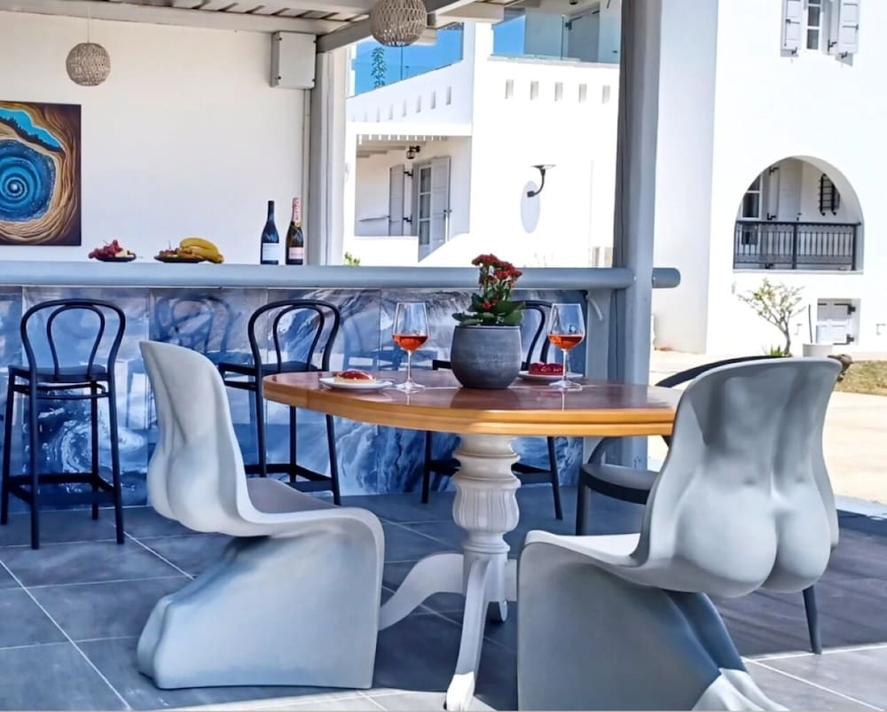 Фото Sea Lilies Suites