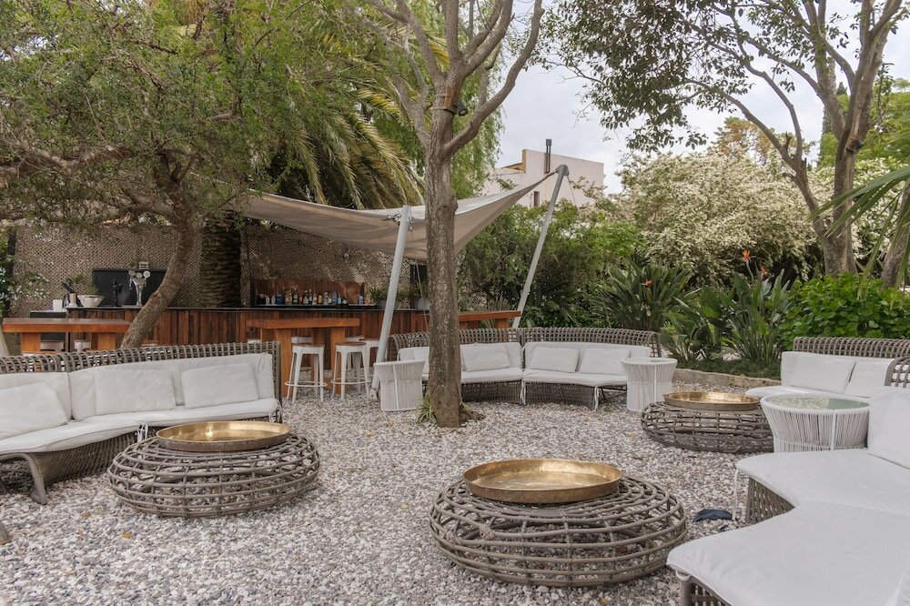 Фото Charco Hotel