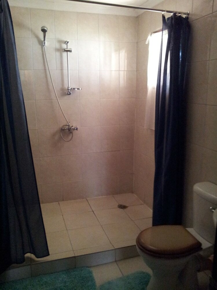 Фото Gloria's Bed and Breakfast