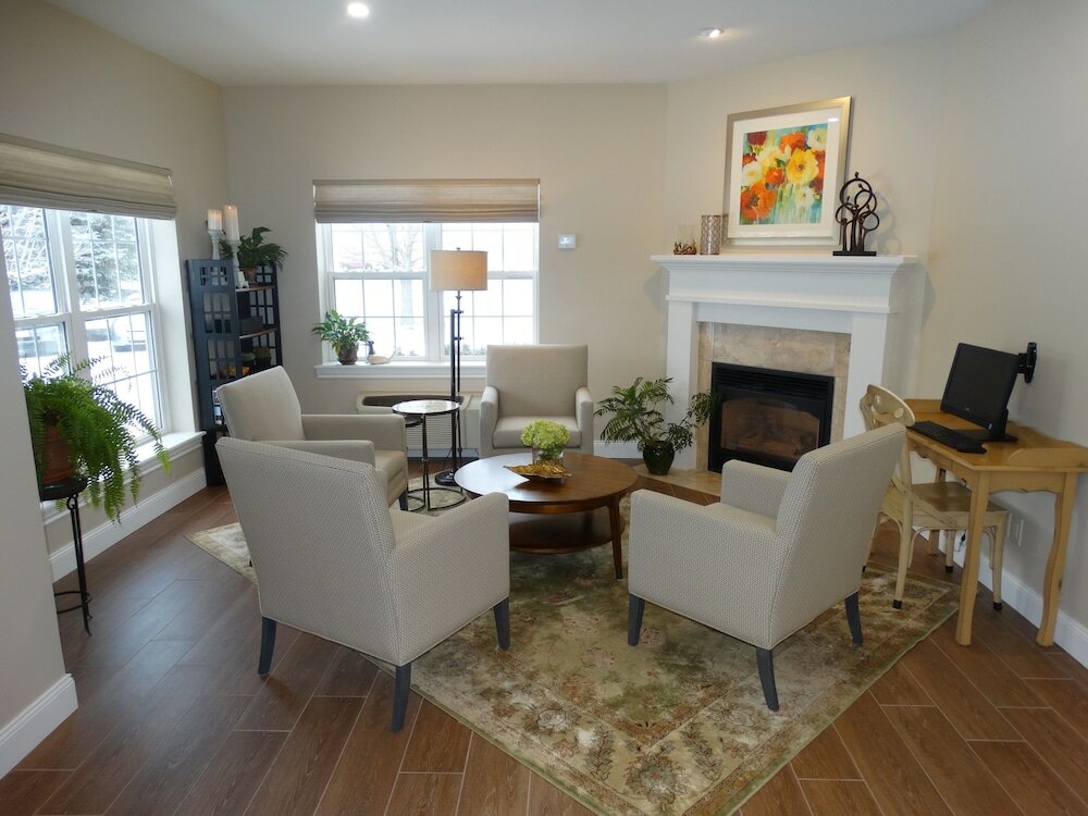 Фото Amsterdam Inn & Suites Sussex