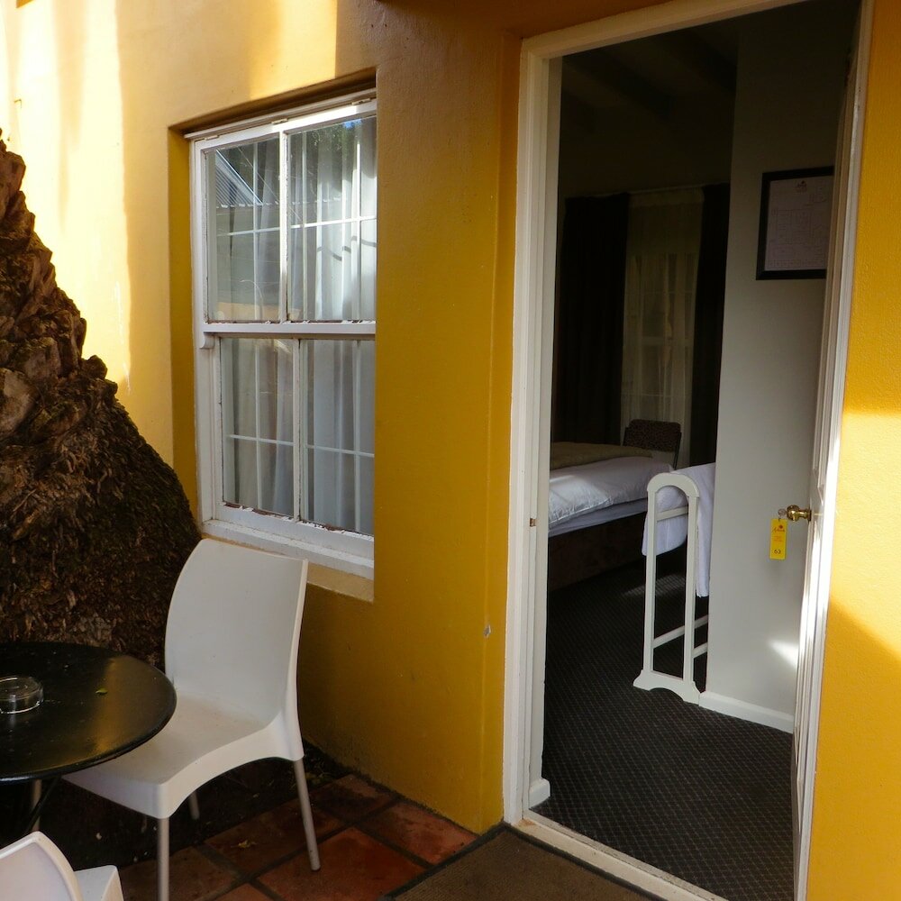 Фото Ashanti Lodge Backpackers Gardens