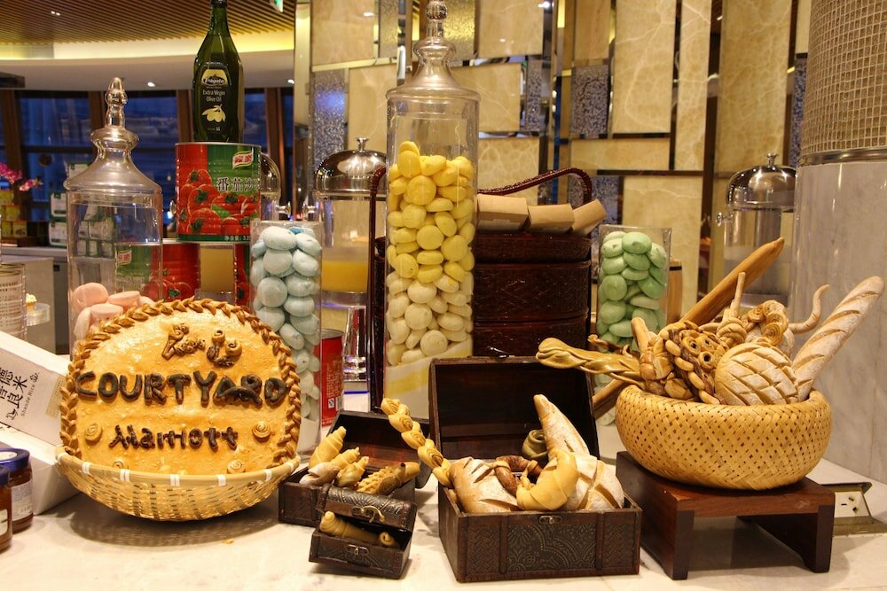 Фото Courtyard by Marriott Hangzhou Qianjiang