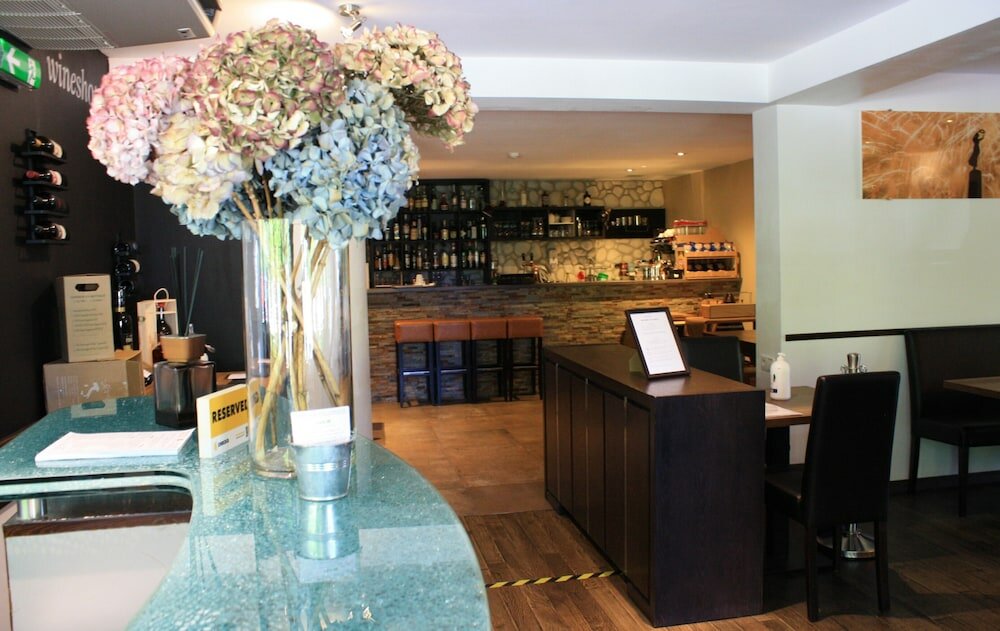 Фото Bivius Eat & Sleep