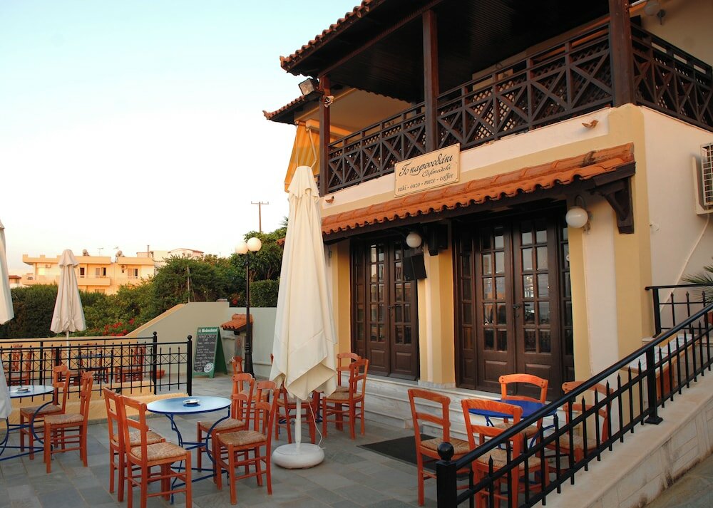 Фото Koni Village Hotel