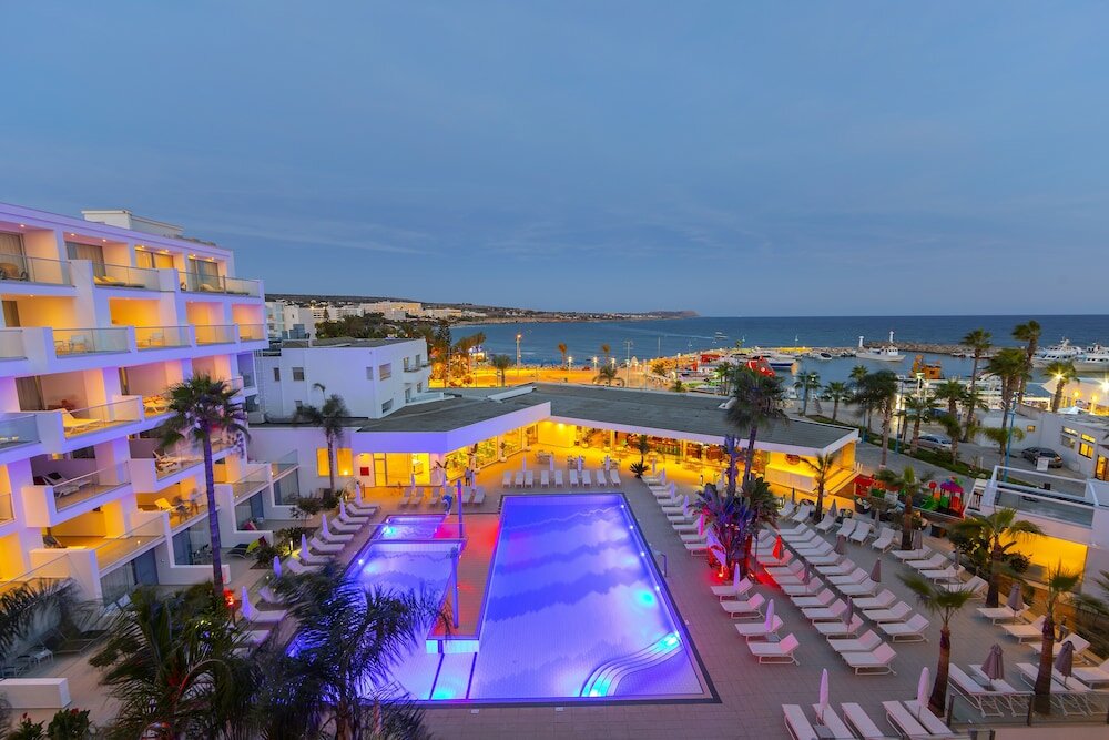 Фото Limanaki Beach Hotel