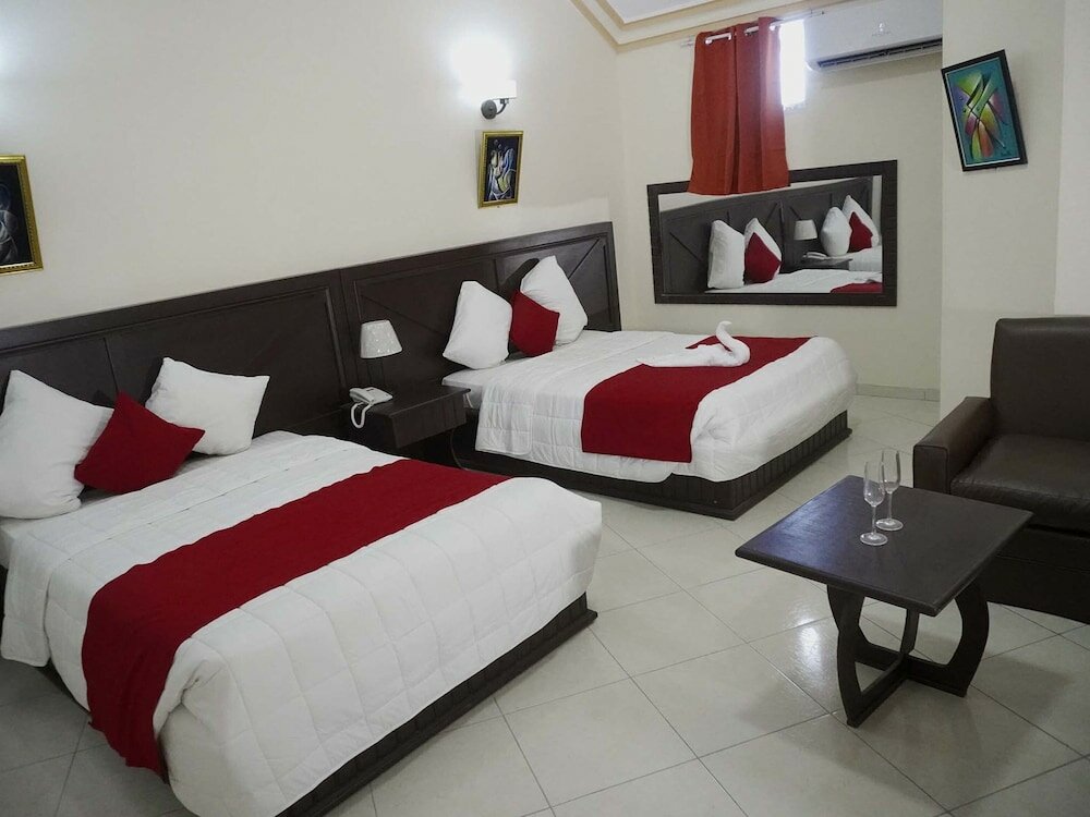 Фото La Pépinière Hôtel