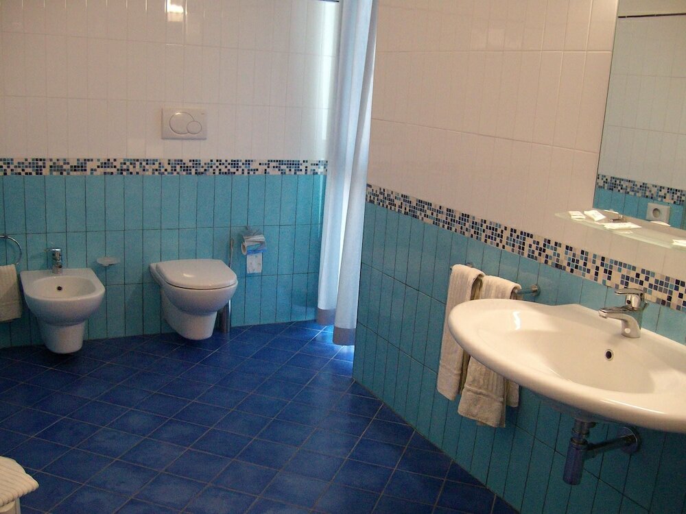 Фото Hotel Insteia