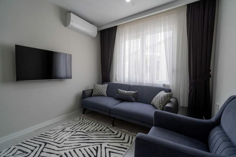 Апартаменты Central Flat Near Beach in Muratpasa в Муратпаше
