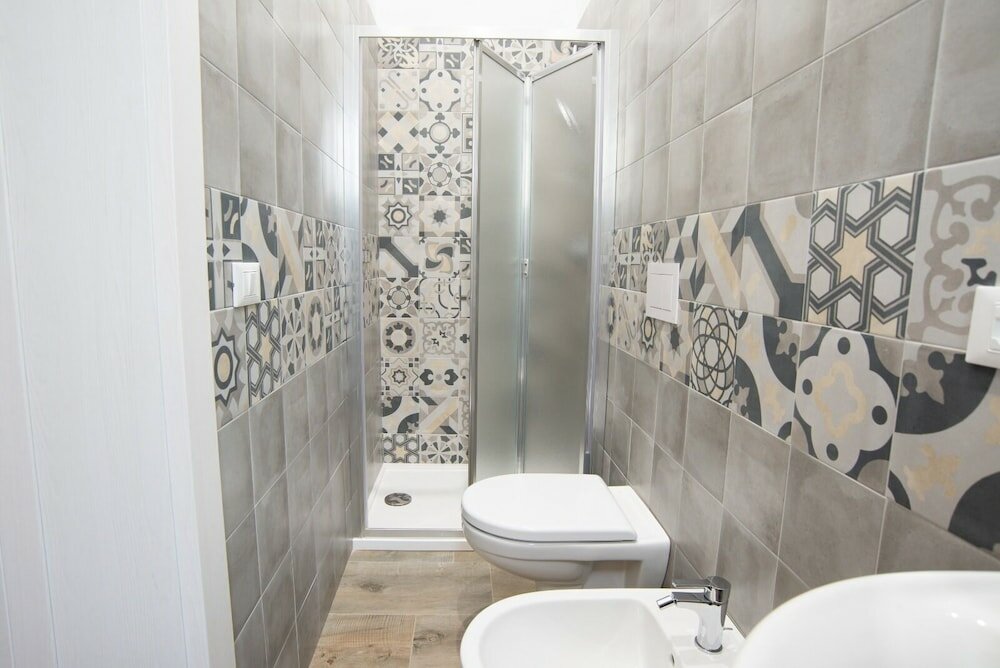 Фото Sunhouse Rooms