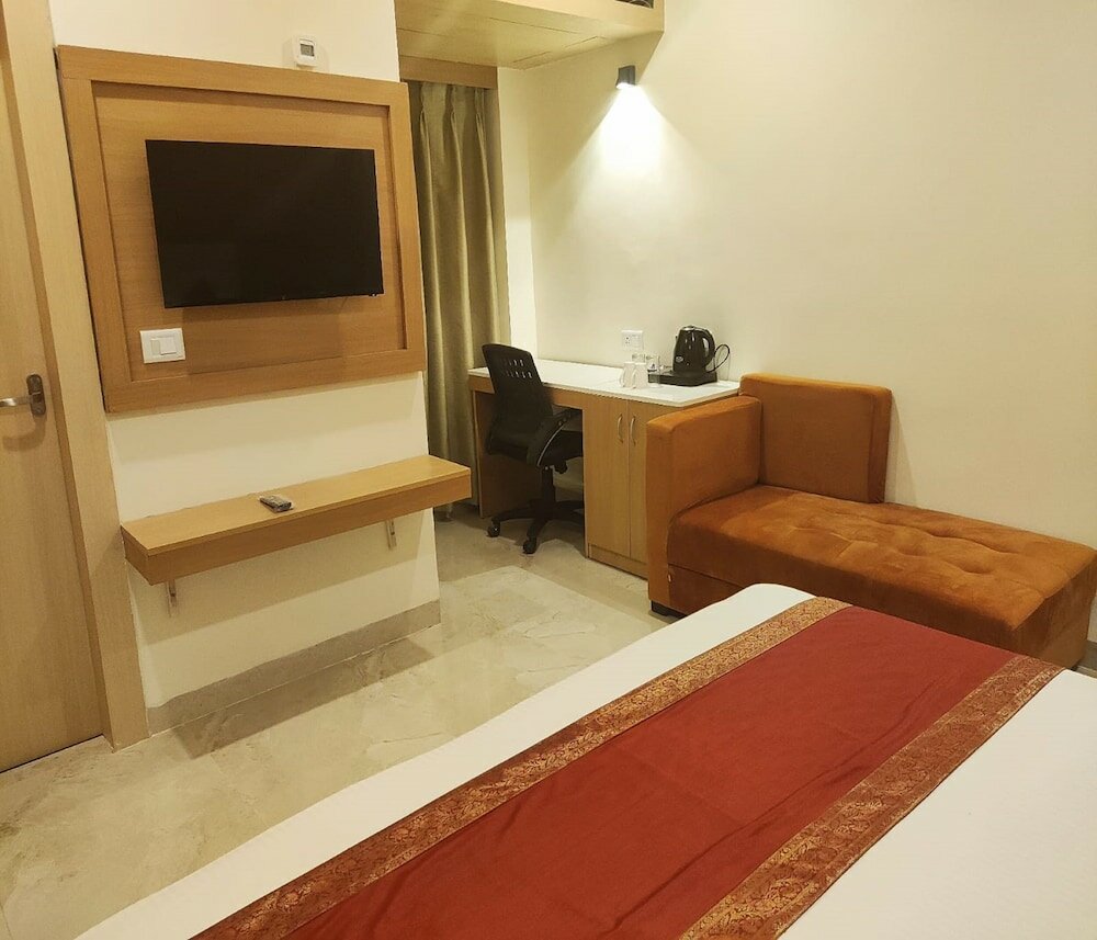 Фото Hotel Xenia