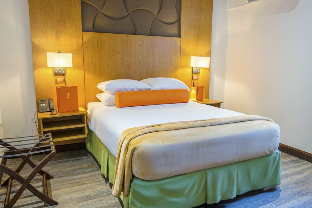 Фото Sago Palm Hotel