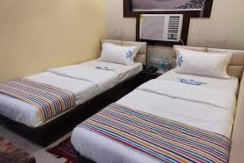 Гостиница Hotel Ops в Калькутте