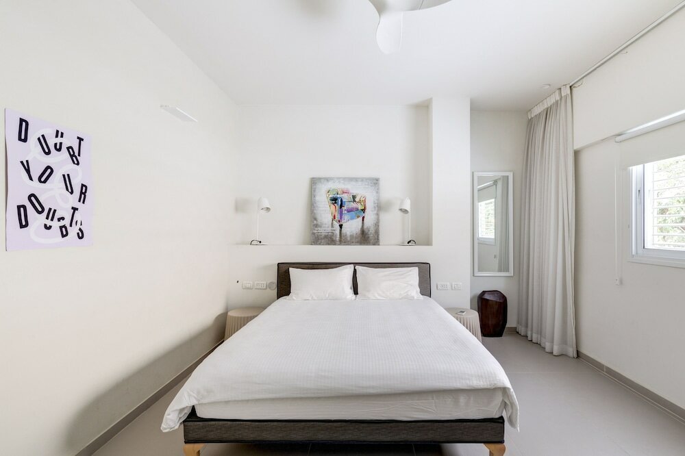 Фото Central17 by Tlv2rent