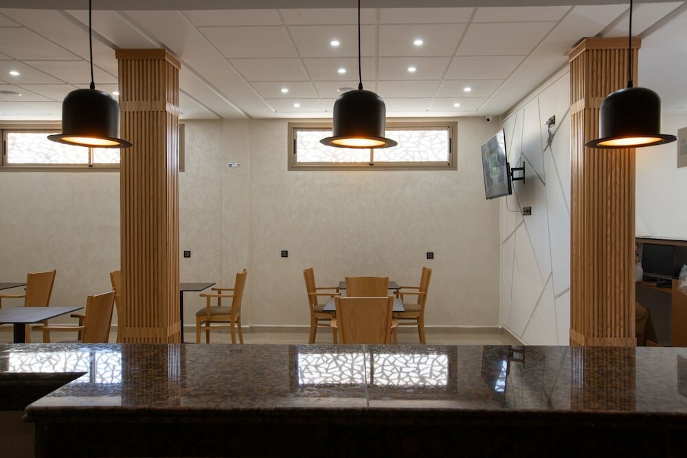 Фото Karam City Hotel