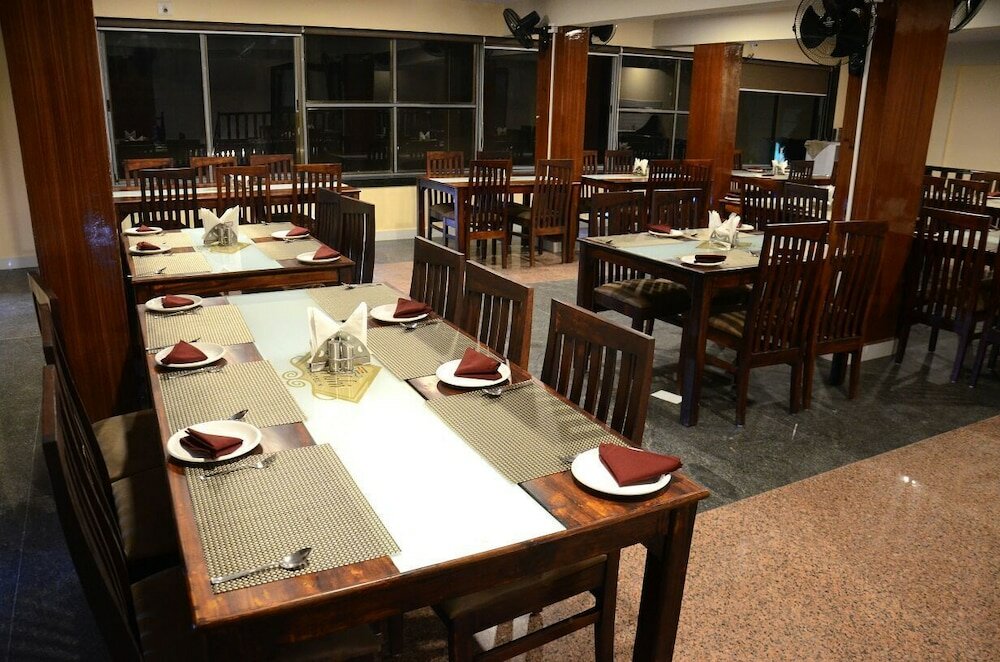 Фото Hotel Welcome Somnath