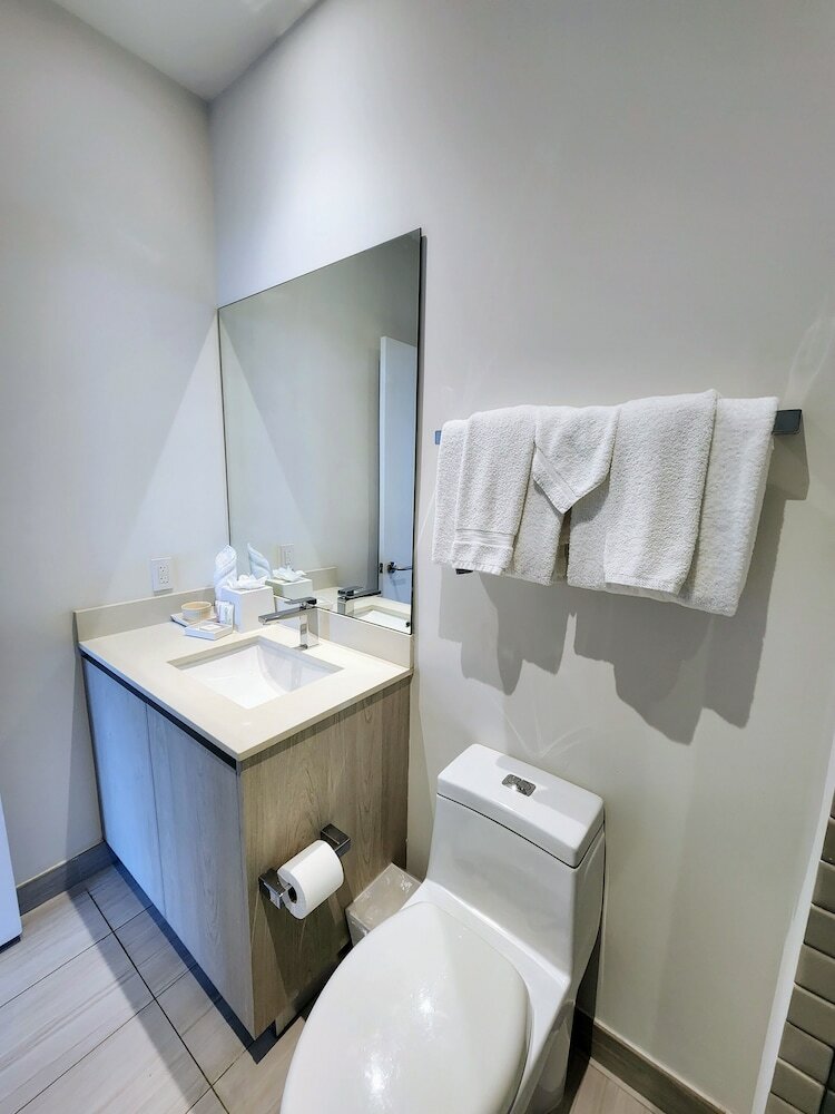 Фото Hh Exclusive Condos by Cielo Stays