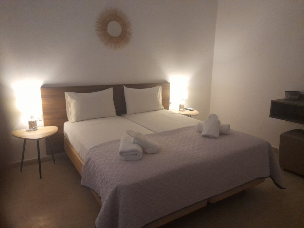 Фото Euphoria Complex 2