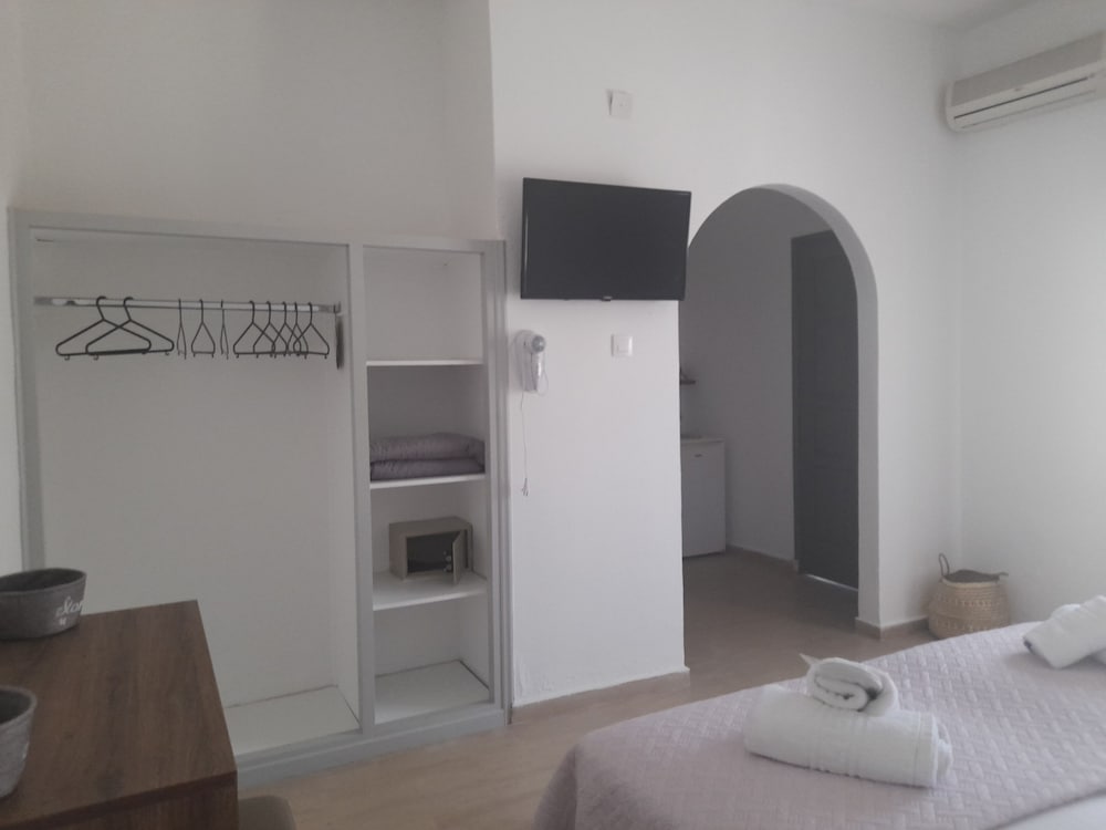 Фото Euphoria Complex 2