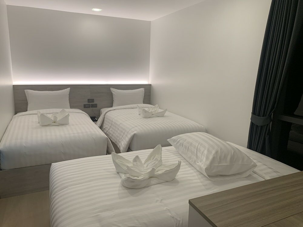 Фото Thana Wisut Hotel