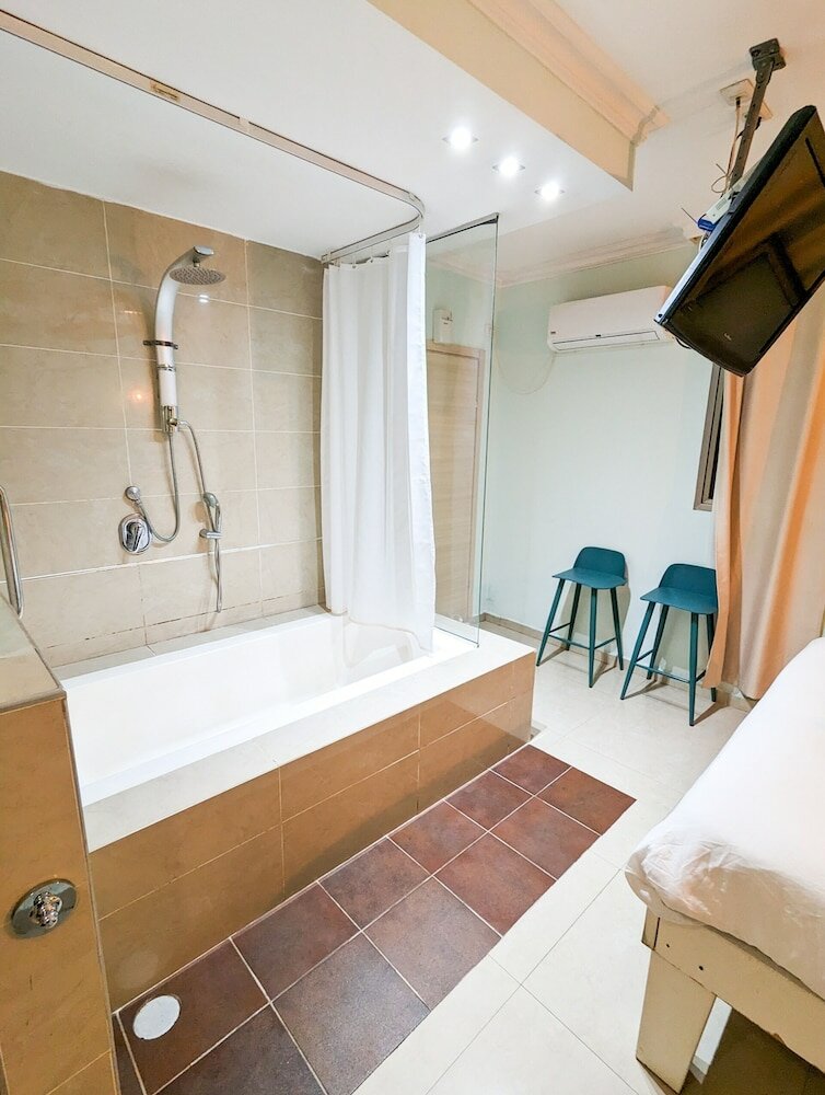 Фото Marina Ben Gurion Hostel