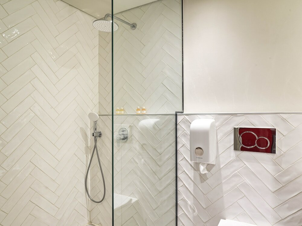 Фото Liv The City Suites