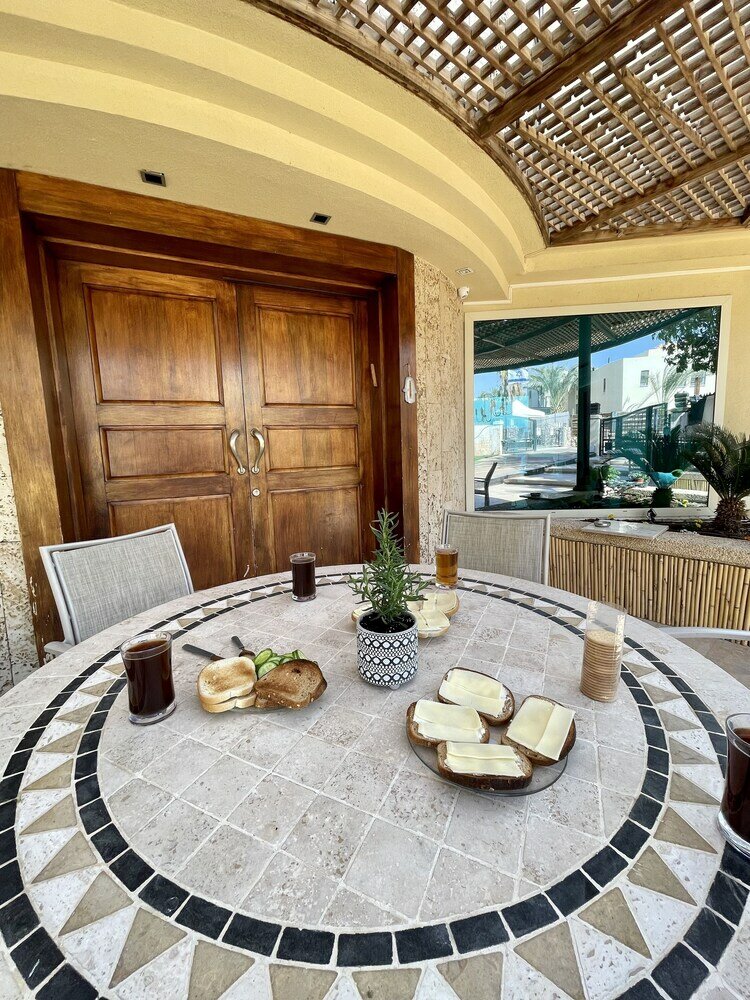 Фото Villa Family Eilat